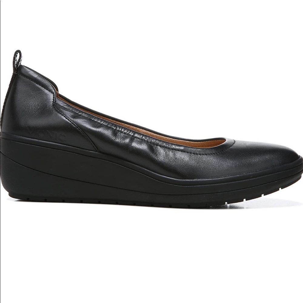 Vionic Advantage Jacey Slip On Wedge size 8